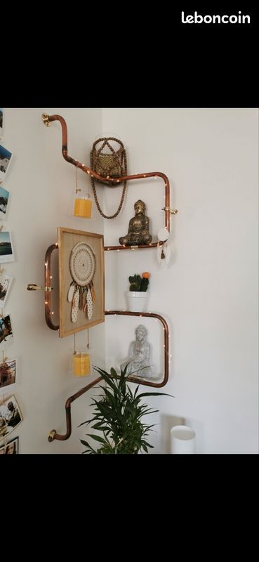 Etagere d'angle cuivre (image 2)