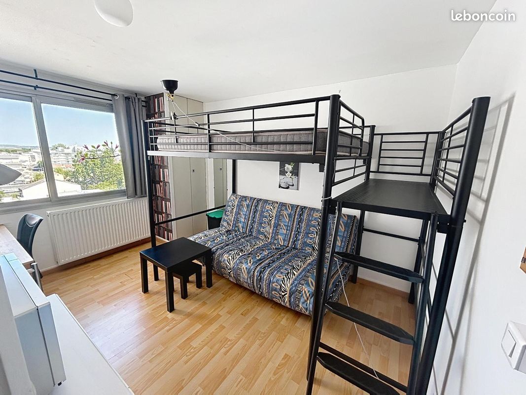 Appartement 1 pièce 19 m² · à Reims · 19 m² · 560 €