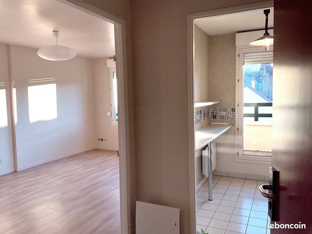 Appartement 2 pièces 50 m² · à Jouy-en-Josas · 50 m² · 1 358 €/mois