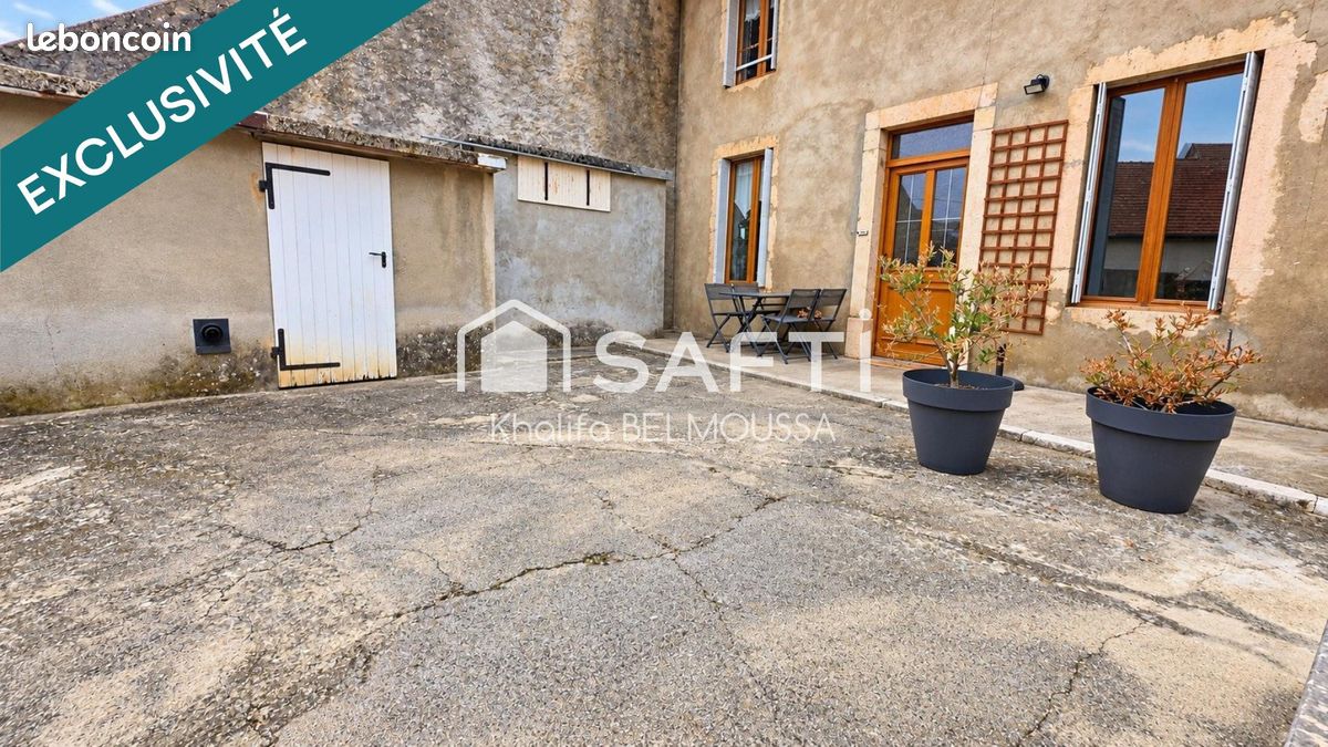 Maison 6 pièces 100 m² · à Arboys en Bugey · 100 m² · 130 000 €
