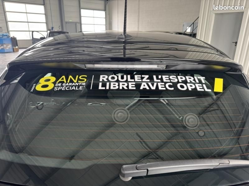 Opel Corsa 1.2 Turbo 100ch GS (image 36)