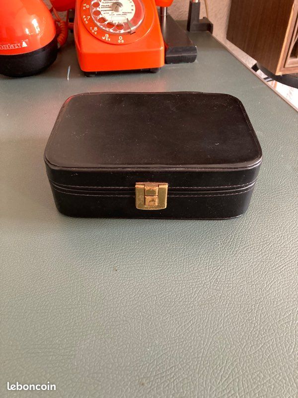 Boîte à maquillage rétro + miroir (image 3)