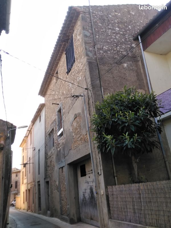 Maison 5 pièces 370 m² · à Canet · 370 m² · 89 000 €
