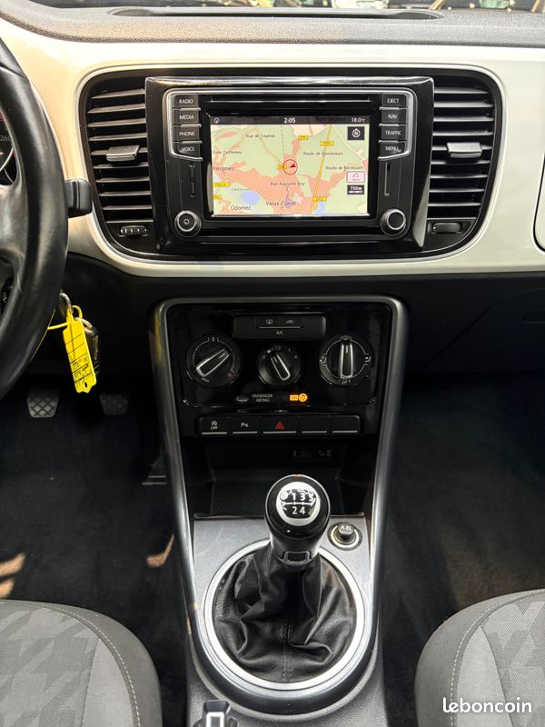 VW BEETLE 2.0TDI 110ch Excellent etat 91.787km (image 10)