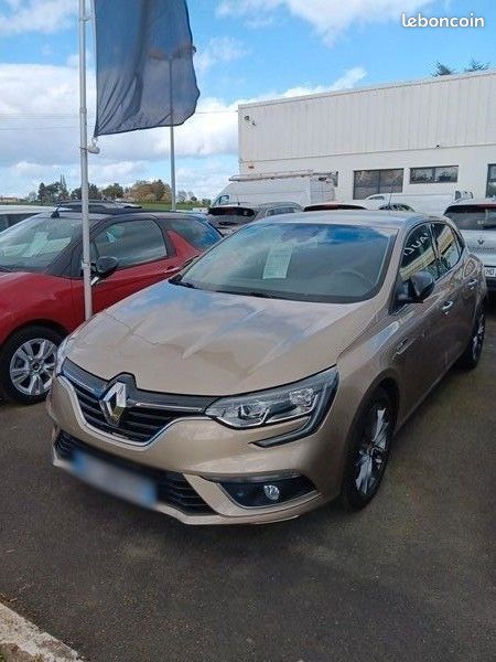 Renault MEGANE IV INTENS (image 1)