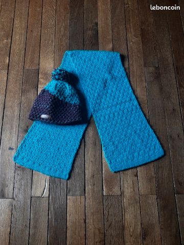 Bonnet et Écharpe (image 1)