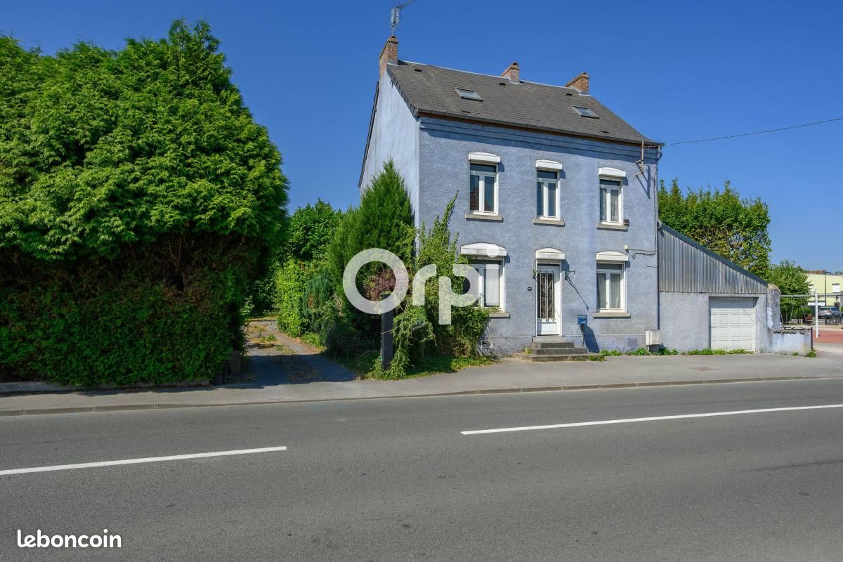 Maison 8 pièces 152 m² · à Hautmont · 152 m² · 166 800 €