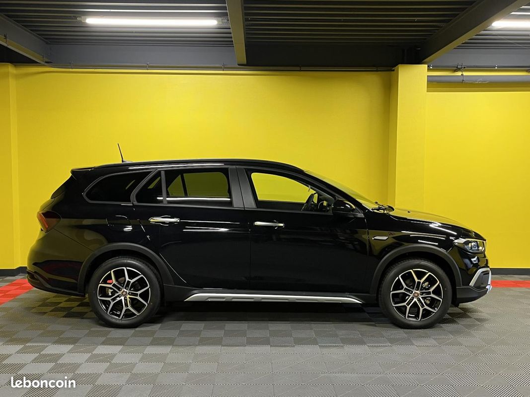 FIAT TIPO 1.5 FireFly Turbo - 130cv - BV DCT Mild Hybrid CROSS 2025 (image 24)
