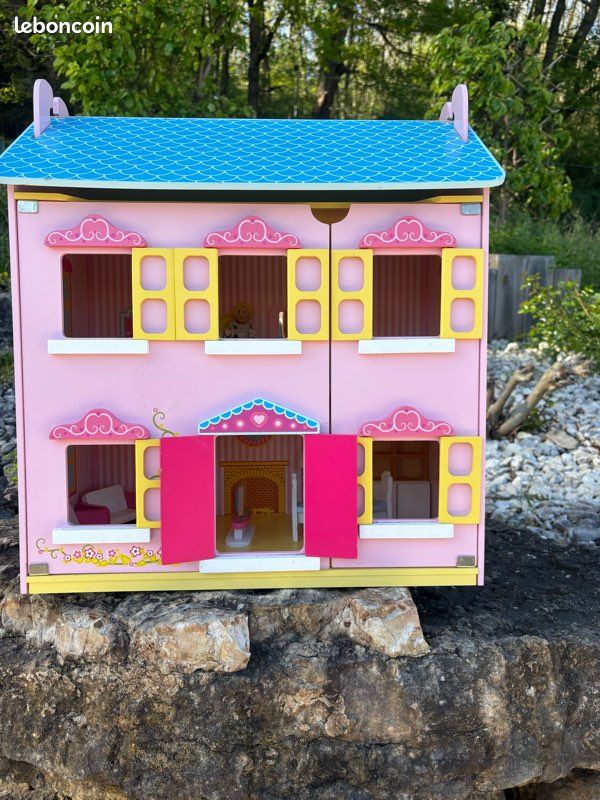 Maison de poupée en bois (image 2)