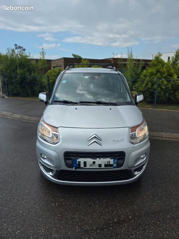 Citroën C3 Picasso 1.6 HDi 110 ch superbe état (image 4)