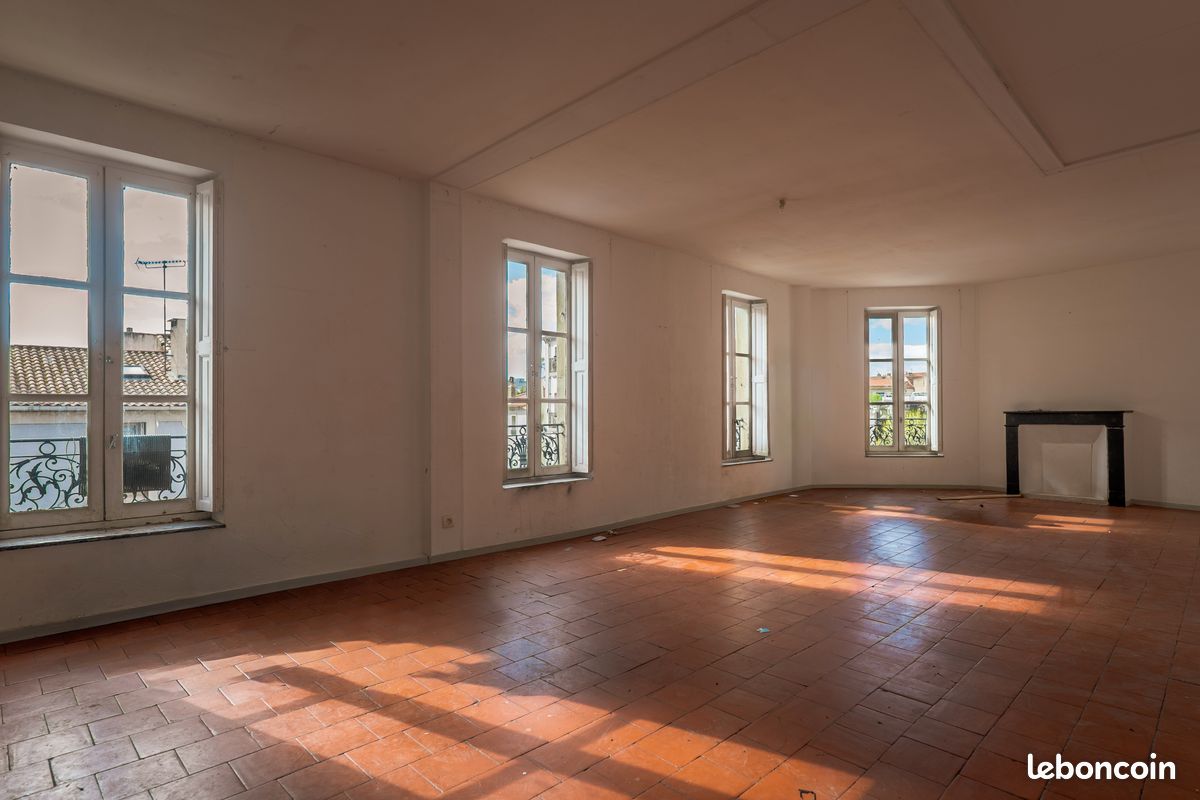 Appartement 6 pièces 90 m² · à Béziers · 90 m² · 120 000 €