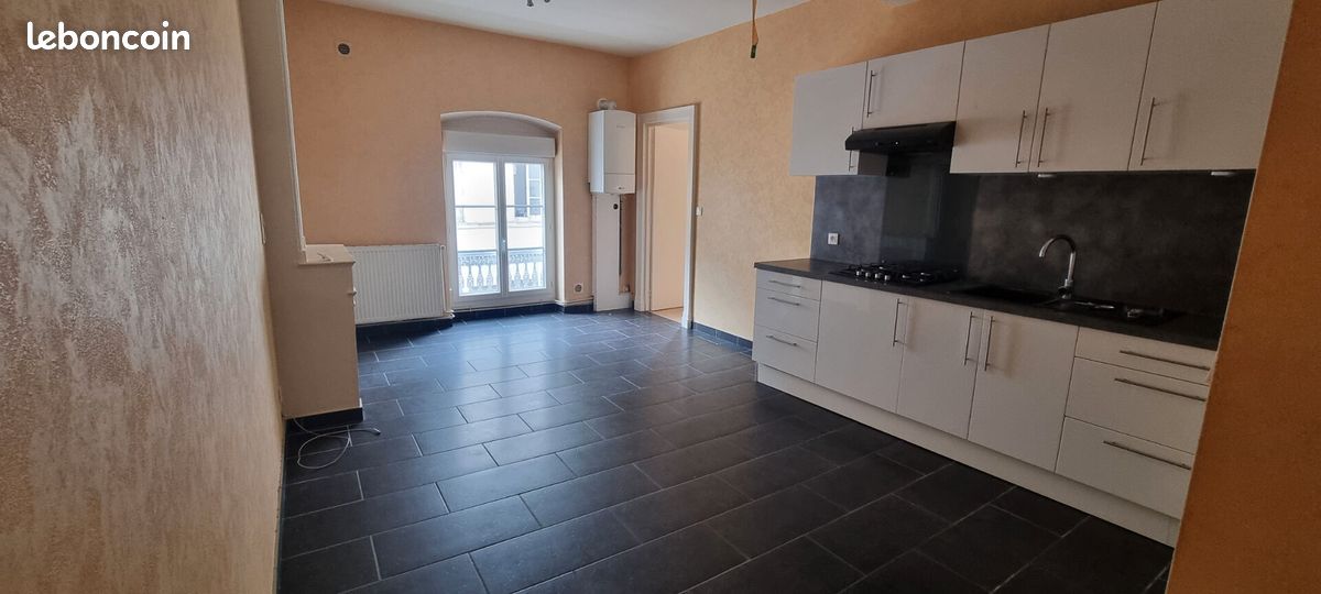 Appartement 2 pièces 37 m² · à Marmande · 37 m² · 400 €