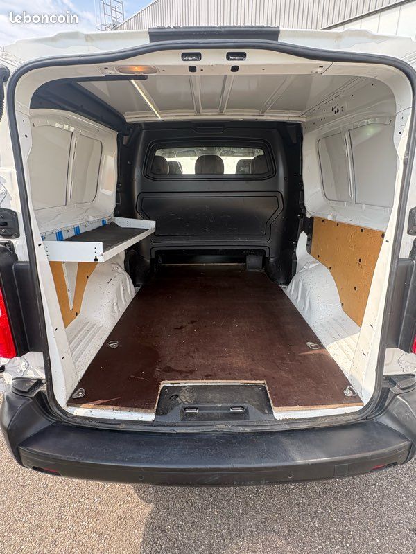Citroën jumpy / l2h1 / 5 places / utilitaires / entretien full citroën (image 10)