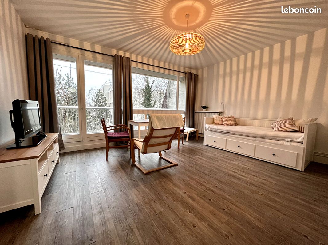 Appartement 1 pièce 32 m² · à Le Pecq · 32 m² · 1 015 €/mois
