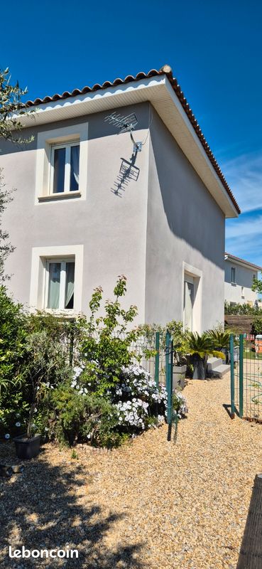 Maison 6 pièces 96 m² · à Aimargues · 96 m² · 380 000 €