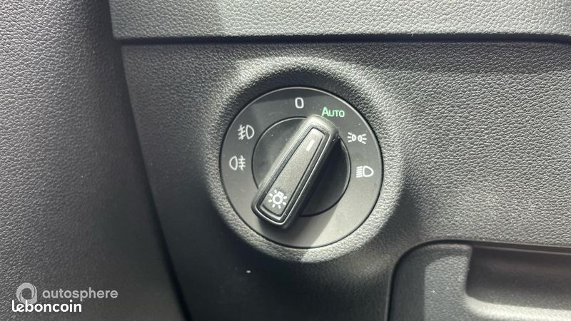 Skoda Karoq 1.5 TSI Evo 2 ACT 150ch Selection DSG7 (image 23)