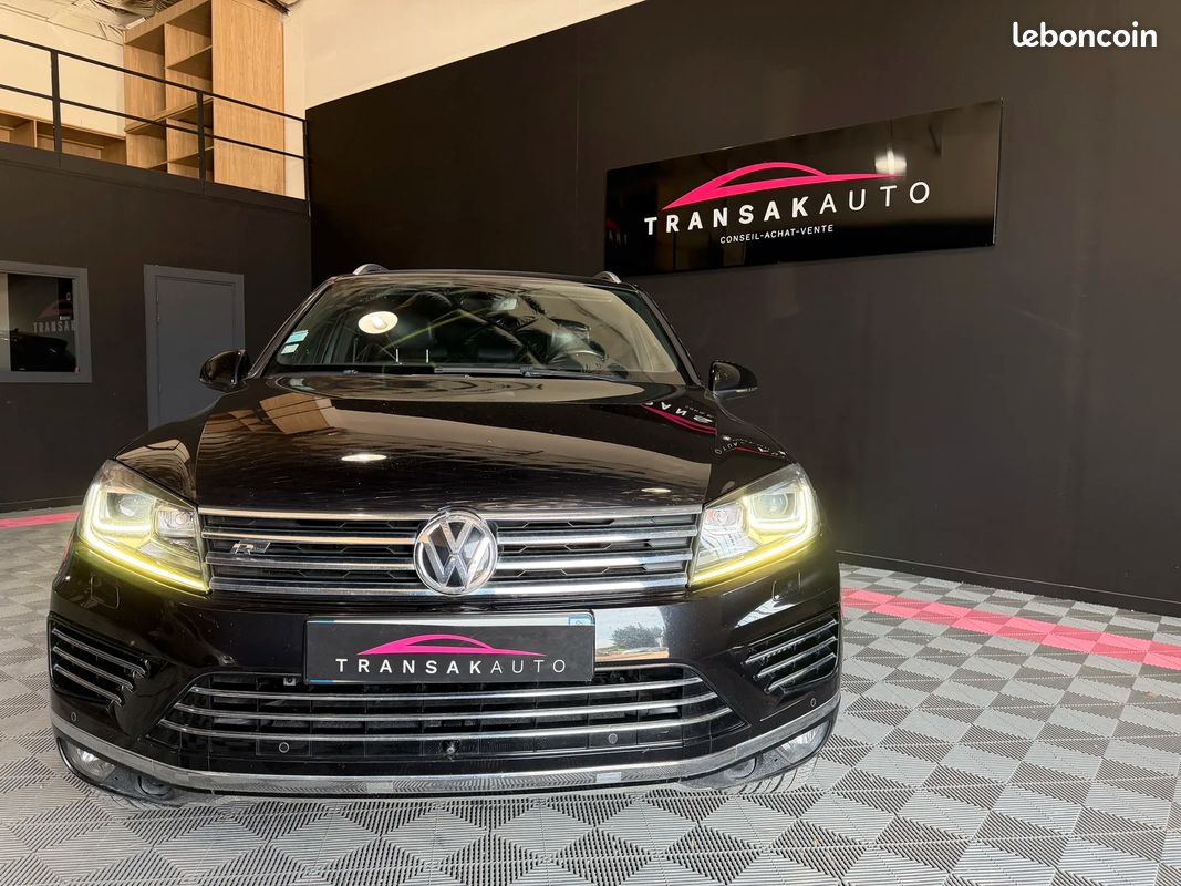 Volkswagen TOUAREG 3.0 V6 TDI 262 CH TIPTRONIC 8 4 Motion R-LINE (image 4)