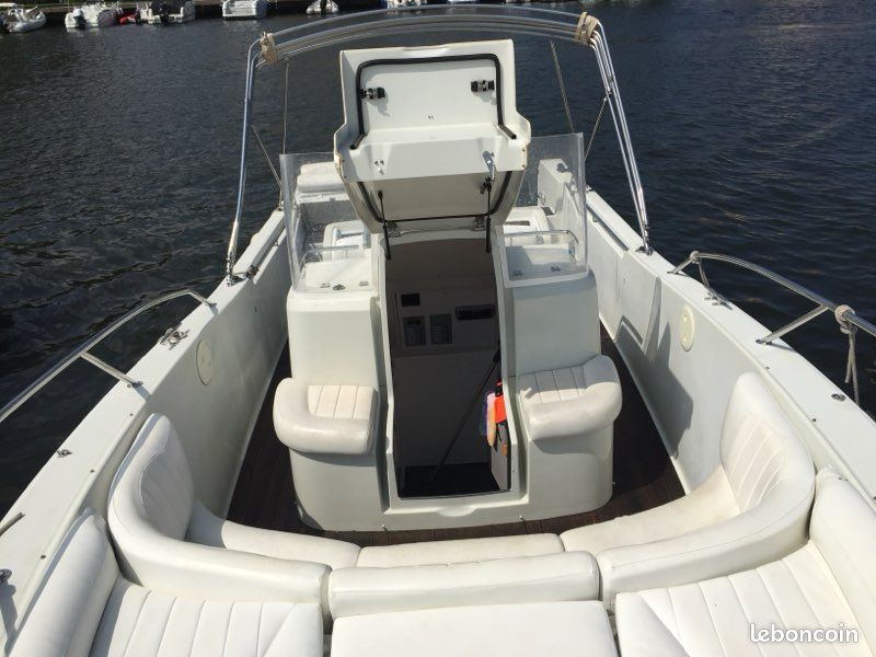 À Vendre bateau White Shark 285 Open (image 11)