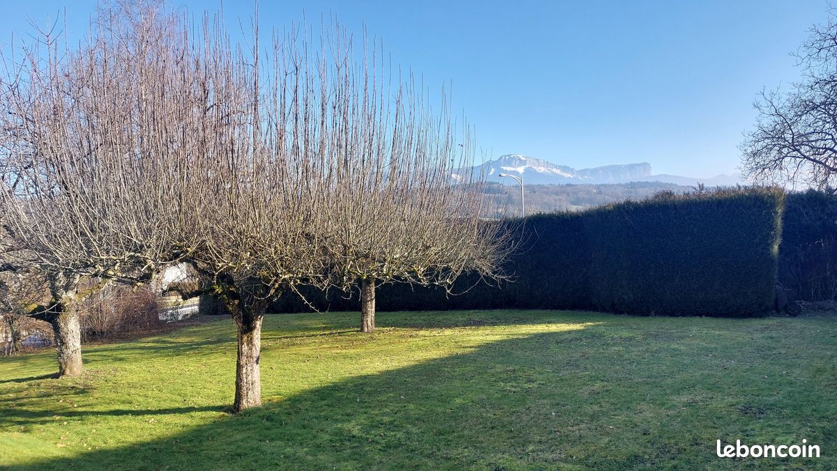 Terrain 730 m² · à Allonzier-la-Caille · 730 m² · 229 000 €