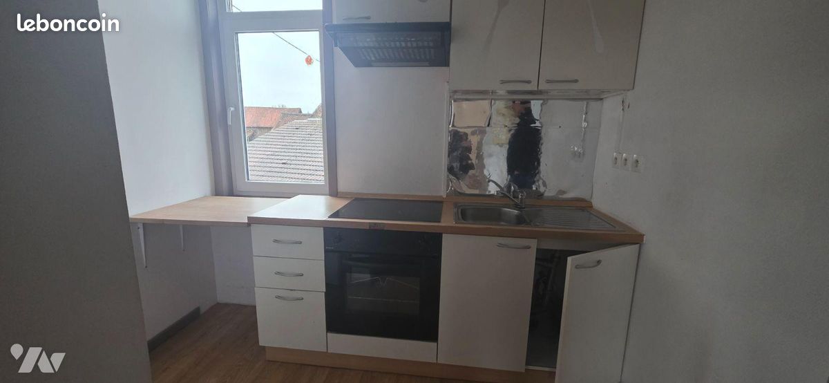 Local commercial 148 m² · à Quiévrechain · 148 m² · 132 000 €