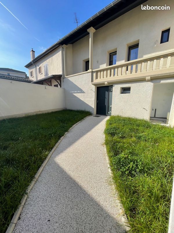 Appartement 3 pièces 74 m² · à Francheville · 74 m² · 335 000 €