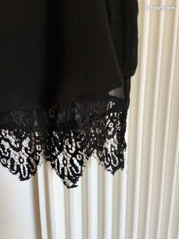 Haut Court Femme Tally Weijl, Taille XS, Noir, Manches Courtes, Basique, Très Bon état