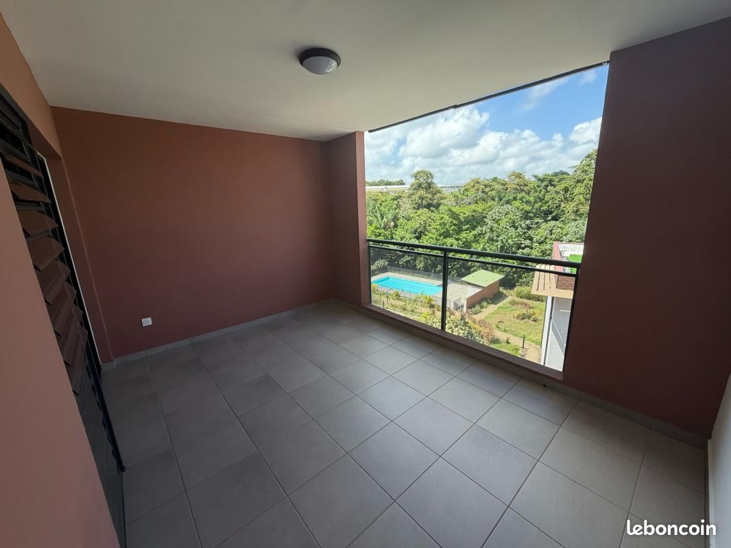 Appartement 1 pièce 44 m² · à Remire-Montjoly · 44 m² · 735 €/mois