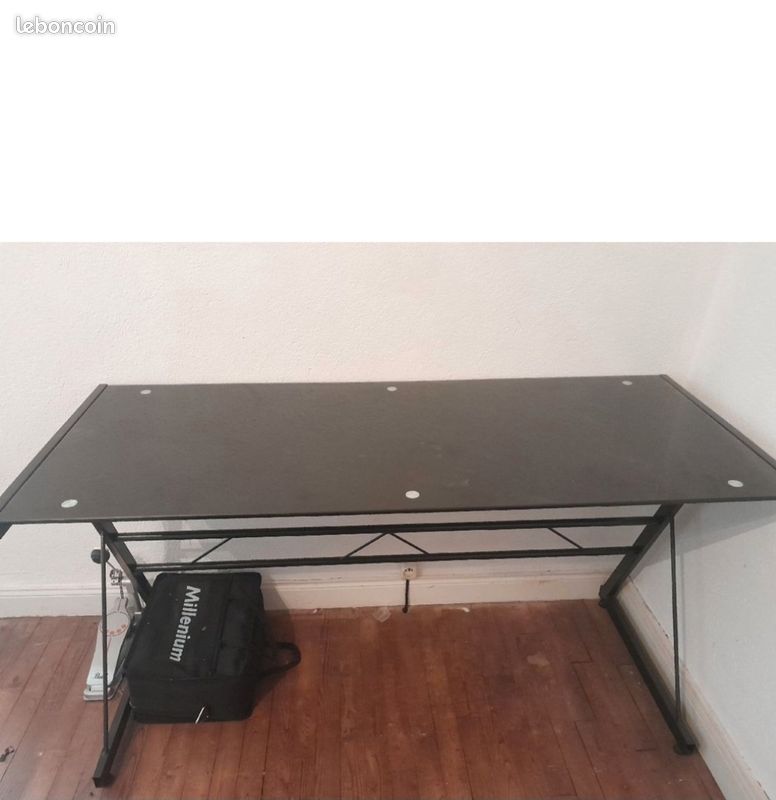 Bureau verre metal (image 1)