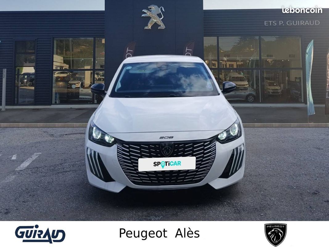PEUGEOT 208 PureTech 100 S&S BVM6 Allure (image 2)
