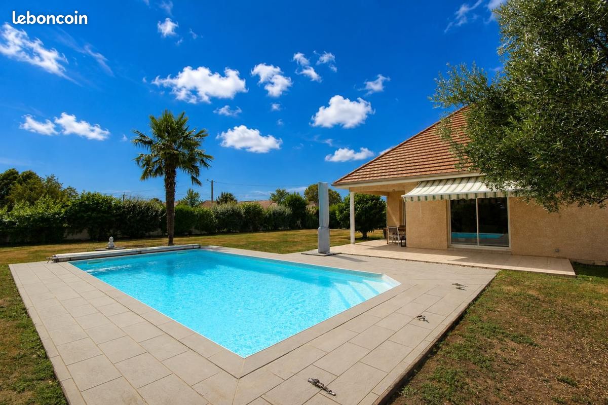 Maison 5 pièces 110 m² · à Uzein · 110 m² · 367 500 €