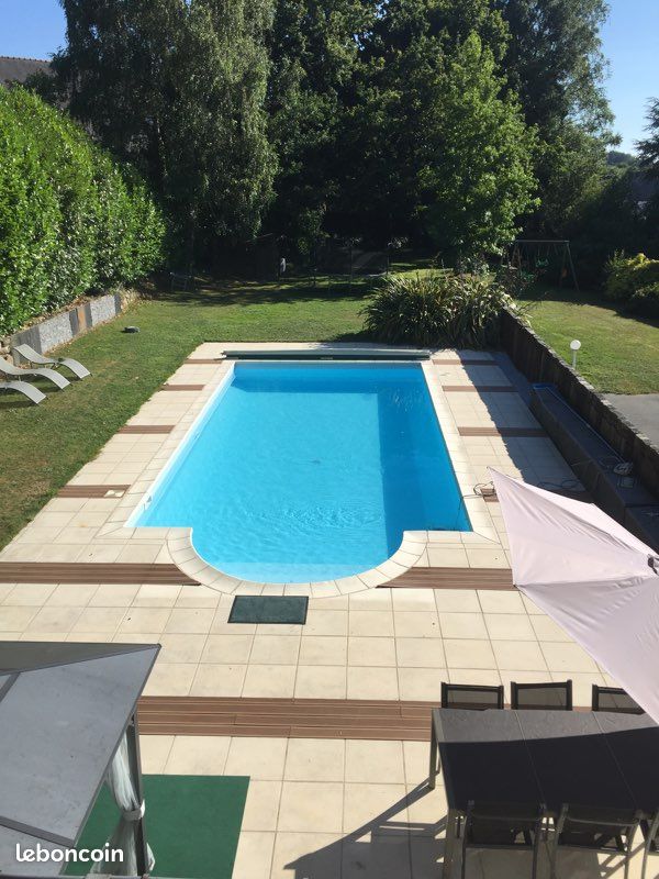 Maison 13 pièces 390 m² · à Plescop · 390 m² · 890 000 €