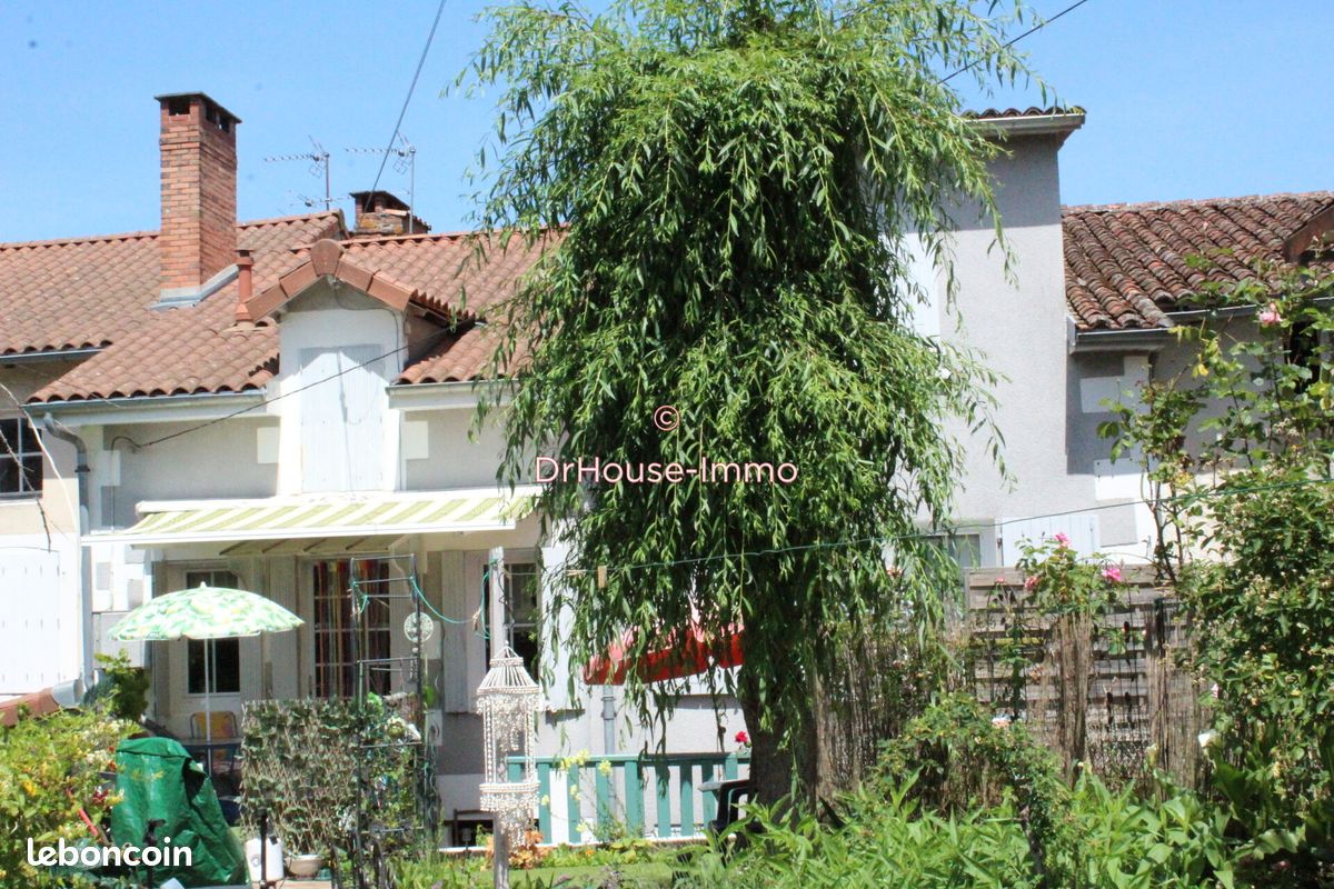 Maison 4 pièces 68 m² · à Chabanais · 68 m² · 73 500 €