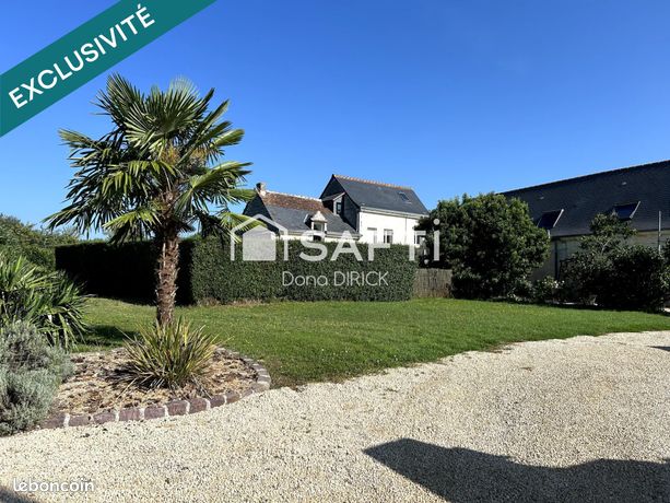 Maison 10 pièces 300 m²