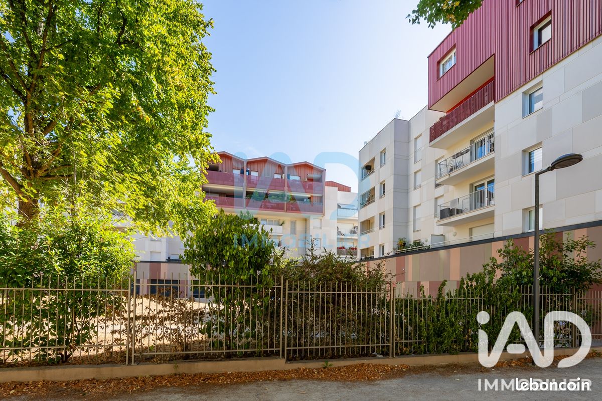 Appartement 2 pièces 45 m² · à Chevilly-Larue · 45 m² · 220 000 €