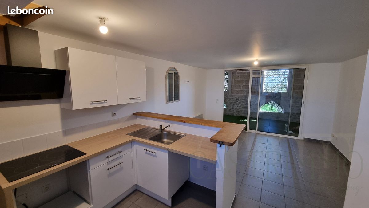 Appartement 3 pièces 52 m² · à Gallargues-le-Montueux · 52 m² · 735 €
