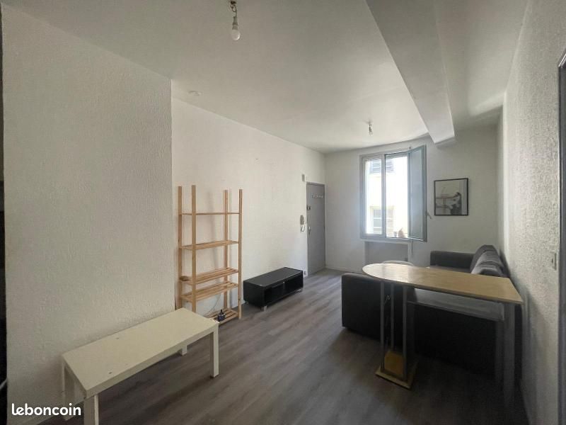 Appartement 2 pièces 36 m² · à Nîmes · 36 m² · 520 €/mois