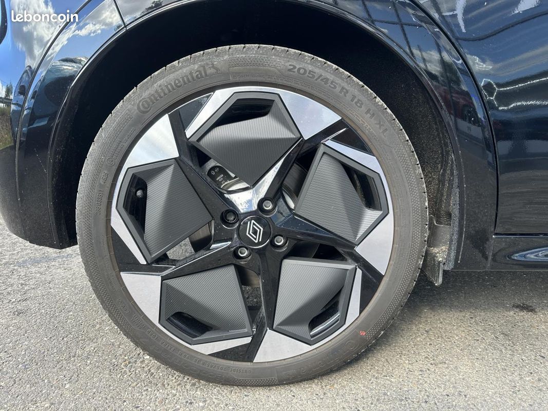 RENAULT CLIO 1.8 E-Tech Hybride - 160 - BVA multi-modes VI Techno - GARANTIE 12 MOIS (image 10)