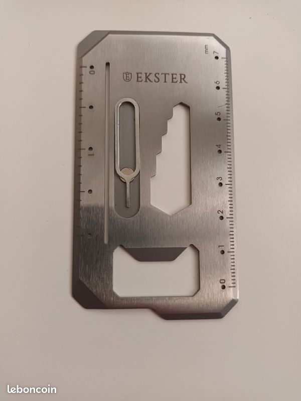 Carte d'outils de couleur argent - EKSTER (image 1)