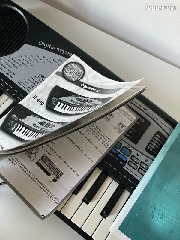 Clavier piano synthétiseur Bontempi Instruments de musique