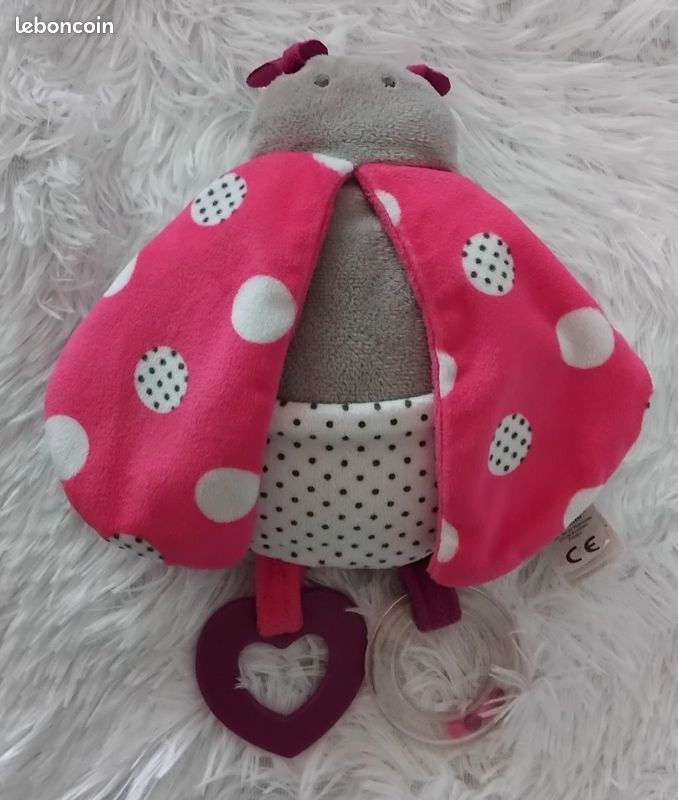 Doudou peluche coccinelle d activités- Obaibi Jeux Jouets
