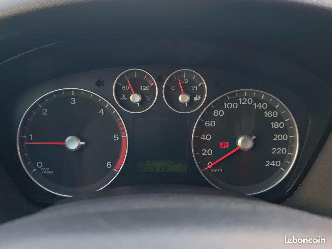Ford focus ii 1.8 tdci 115 titanium (image 16)