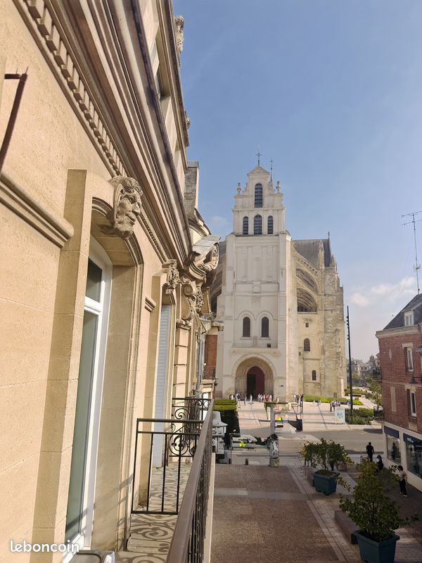 Appartement 4 pièces 98 m² · à Saint-Quentin · 98 m² · 148 400 €