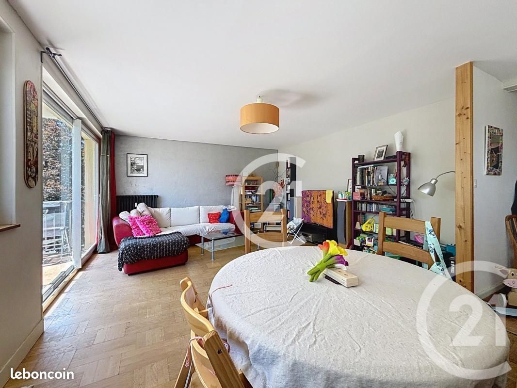 Appartement 5 pièces 116 m² · à Hérouville-Saint-Clair · 116 m² · 195 000 €