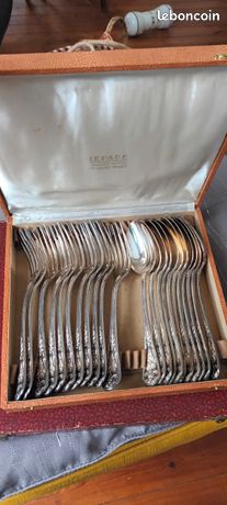 12 couverts Cailar Bayard - Métal Argenté 79