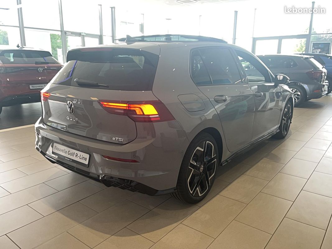 VOLKSWAGEN Golf 1.5 eTSI EVO2 150 DSG7 R-Line Edition (image 5)