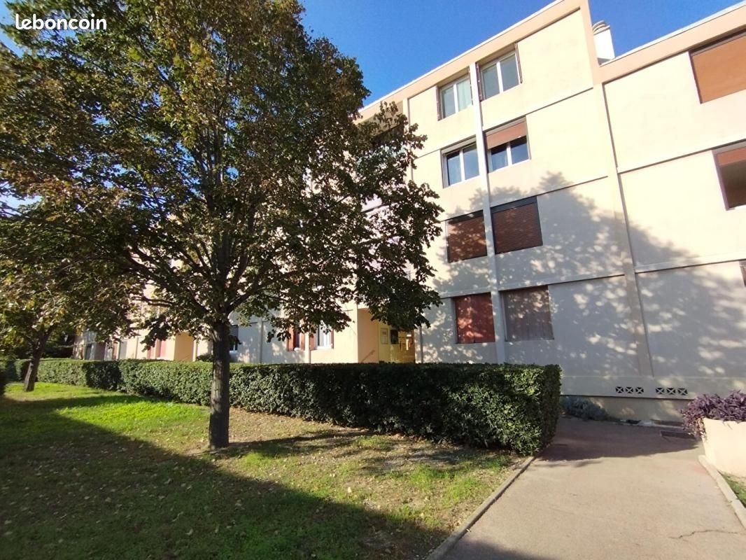 Appartement 4 pièces 67 m² · à Marseille · 67 m² · 970 €/mois