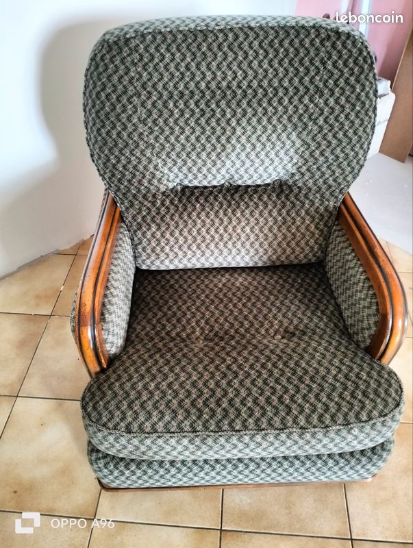 Canapé 3 places et deux fauteuils (image 10)