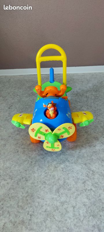 Trotteur porteur avion hélico voiture Tigrou Jeux Jouets