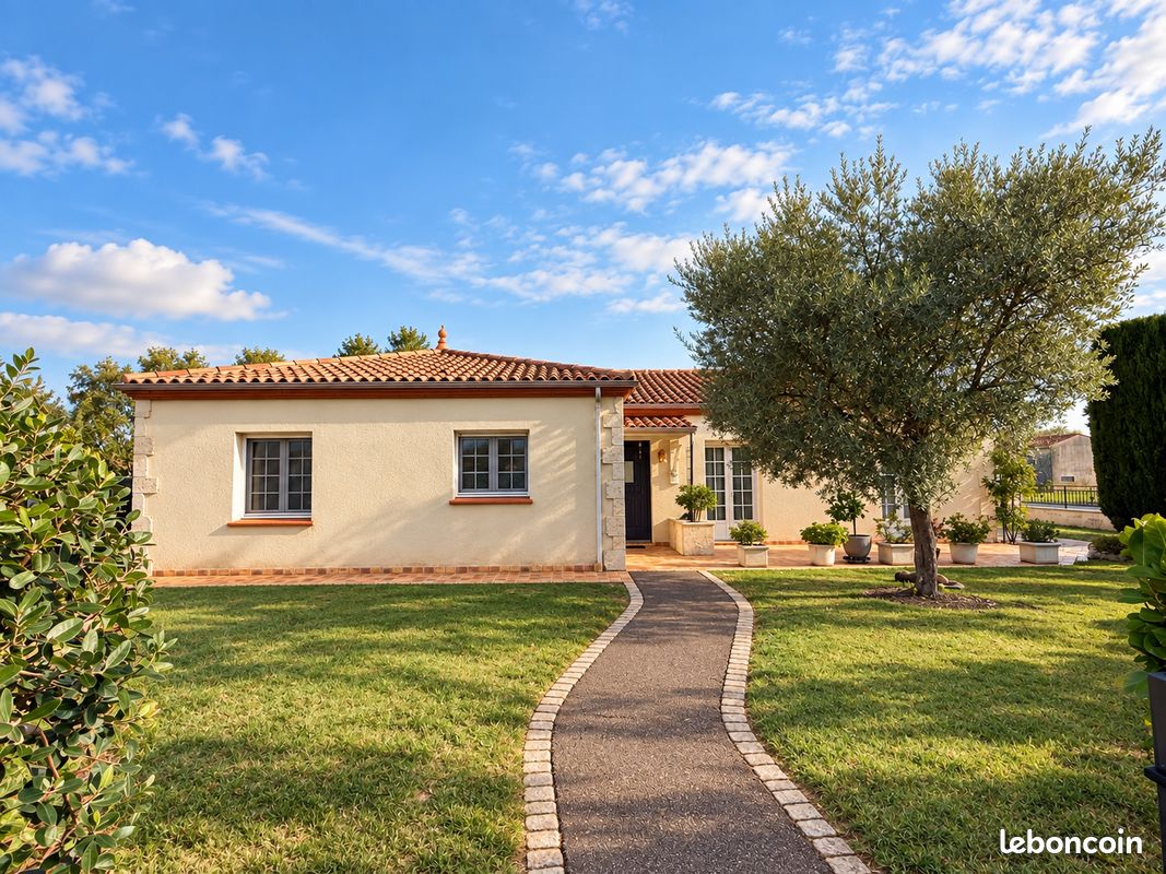 Maison 3 pièces 118 m² · à Bias · 118 m² · 269 900 €