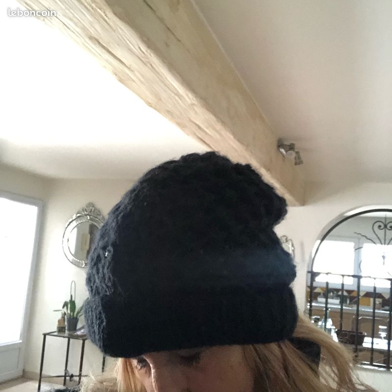 Bonnet (image 3)